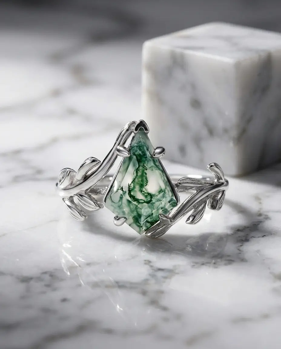 Kite-Cut Moss Agate Ring - Vintage Leaf Design in White Gold Plated Silver IfShe NZ