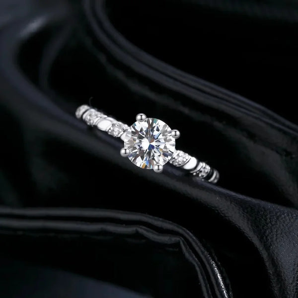 Twisted Moissanite Solitaire Ring in 925 Sterling Silver - Moissanite Engagement Ring for Women